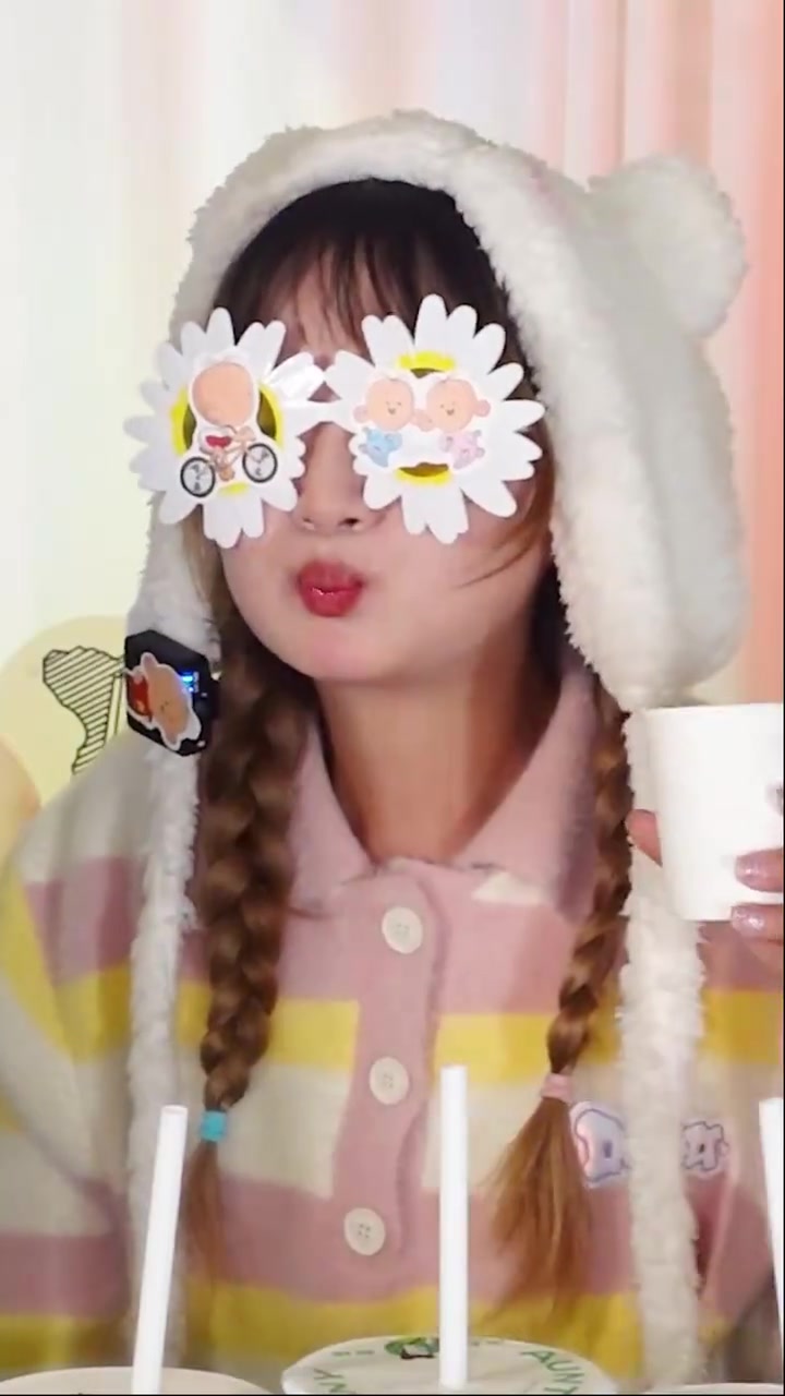 奶茶盲测！霸王茶姬会翻车吗？