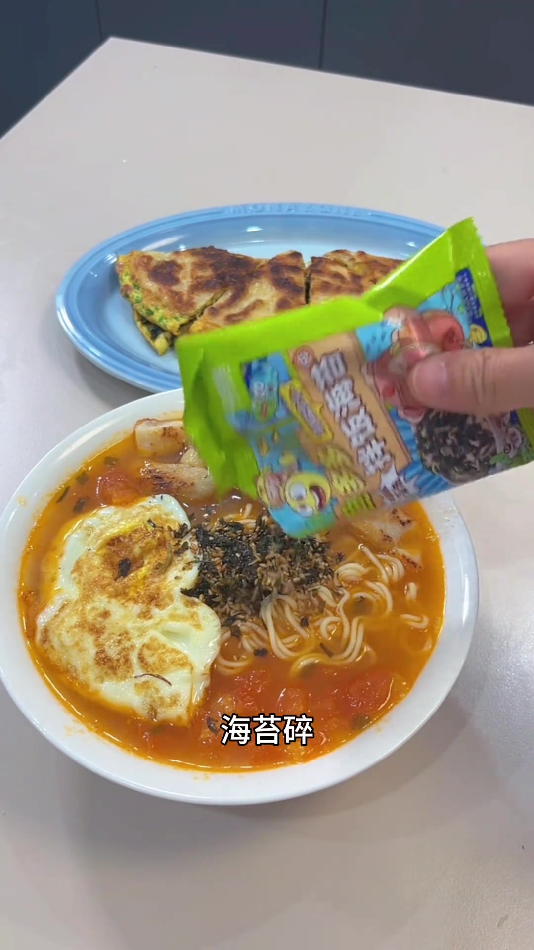 早起痛苦,但看孩子开心吃妈妈牌早餐就值了
