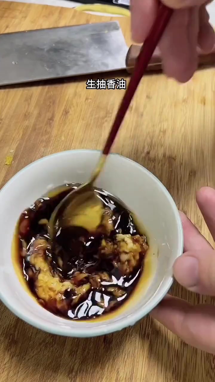 从小爱吃的蒜泥拌鸡蛋做法超简单快来试试