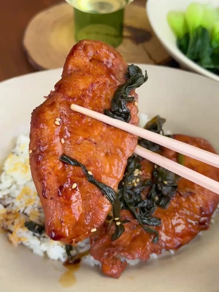 328kal适合中国宝宝的100道减脂餐葱烧鸡排