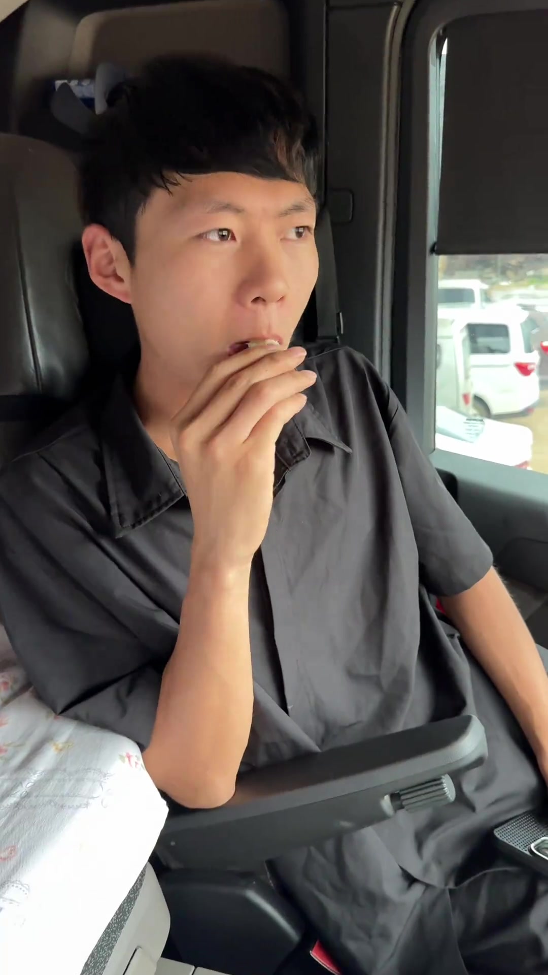 和小升升拉菜去江苏便宜好吃的零食货车司机