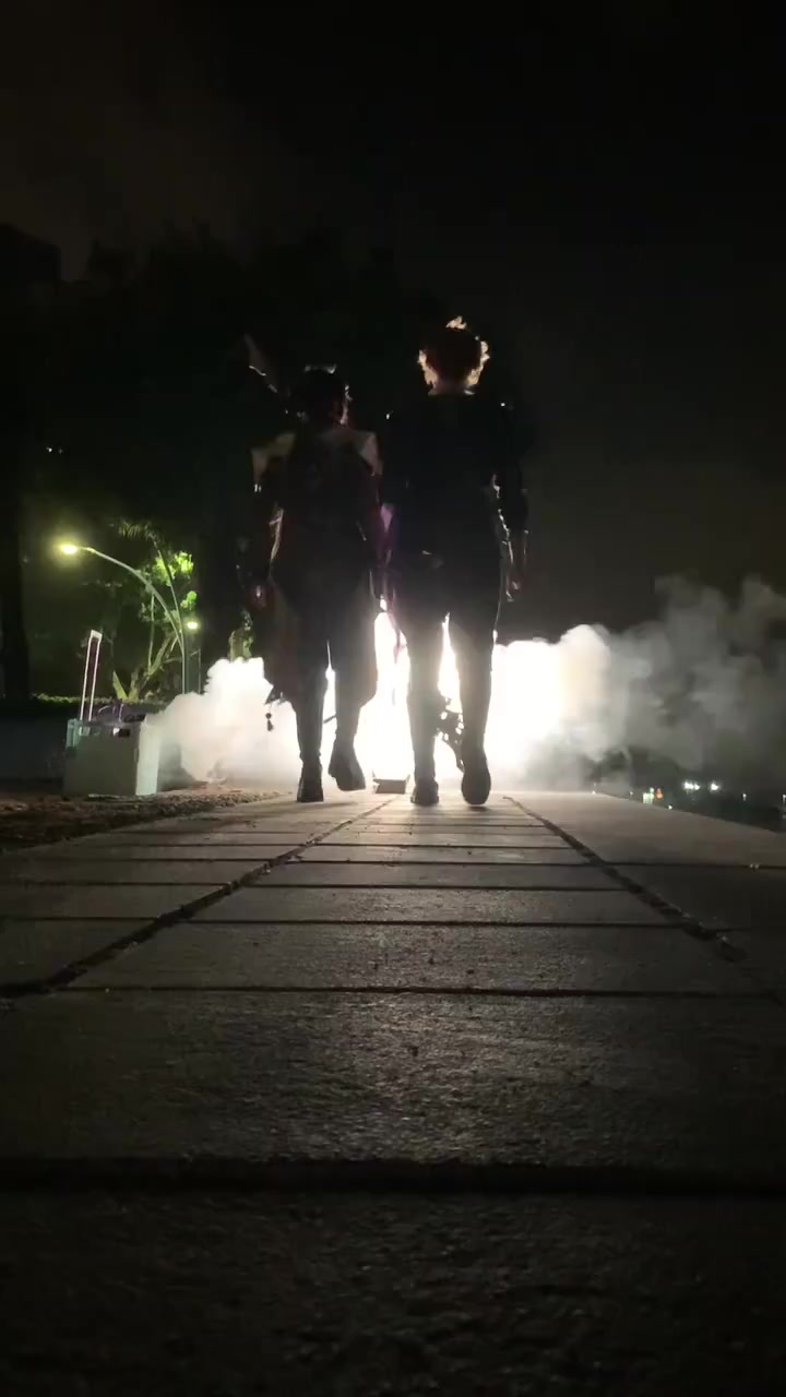 鸭头庞仓一下被贯虹撞得呜呜起飞