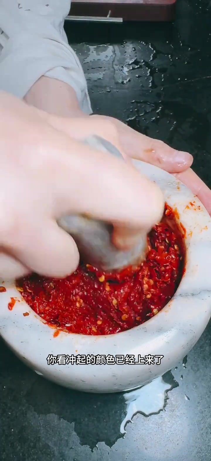 川菜的灵魂，关键在于糍粑辣椒