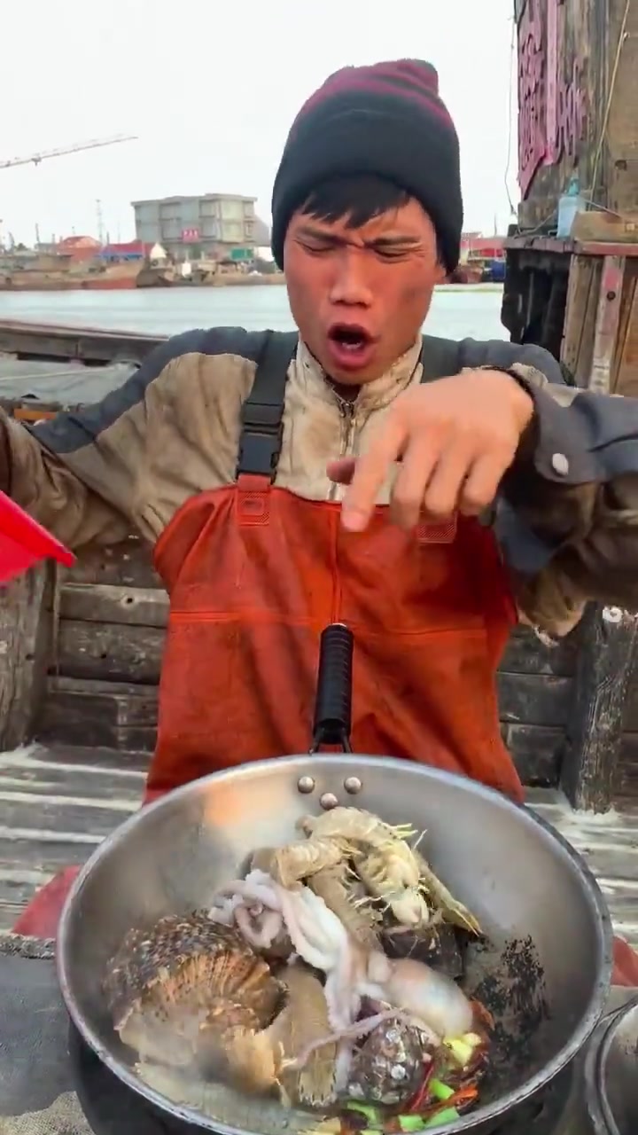 做海螺和皮皮虾的关键做法快来双击学