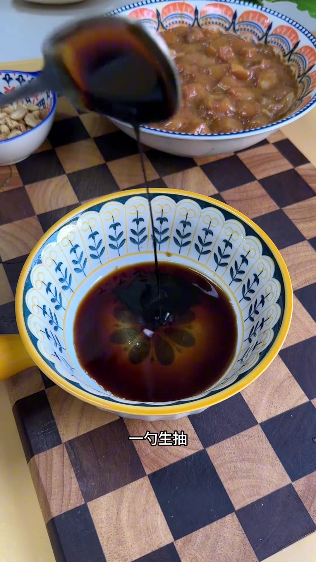 家常宫保鸡丁做法，香浓味美，两碗米饭不够吃