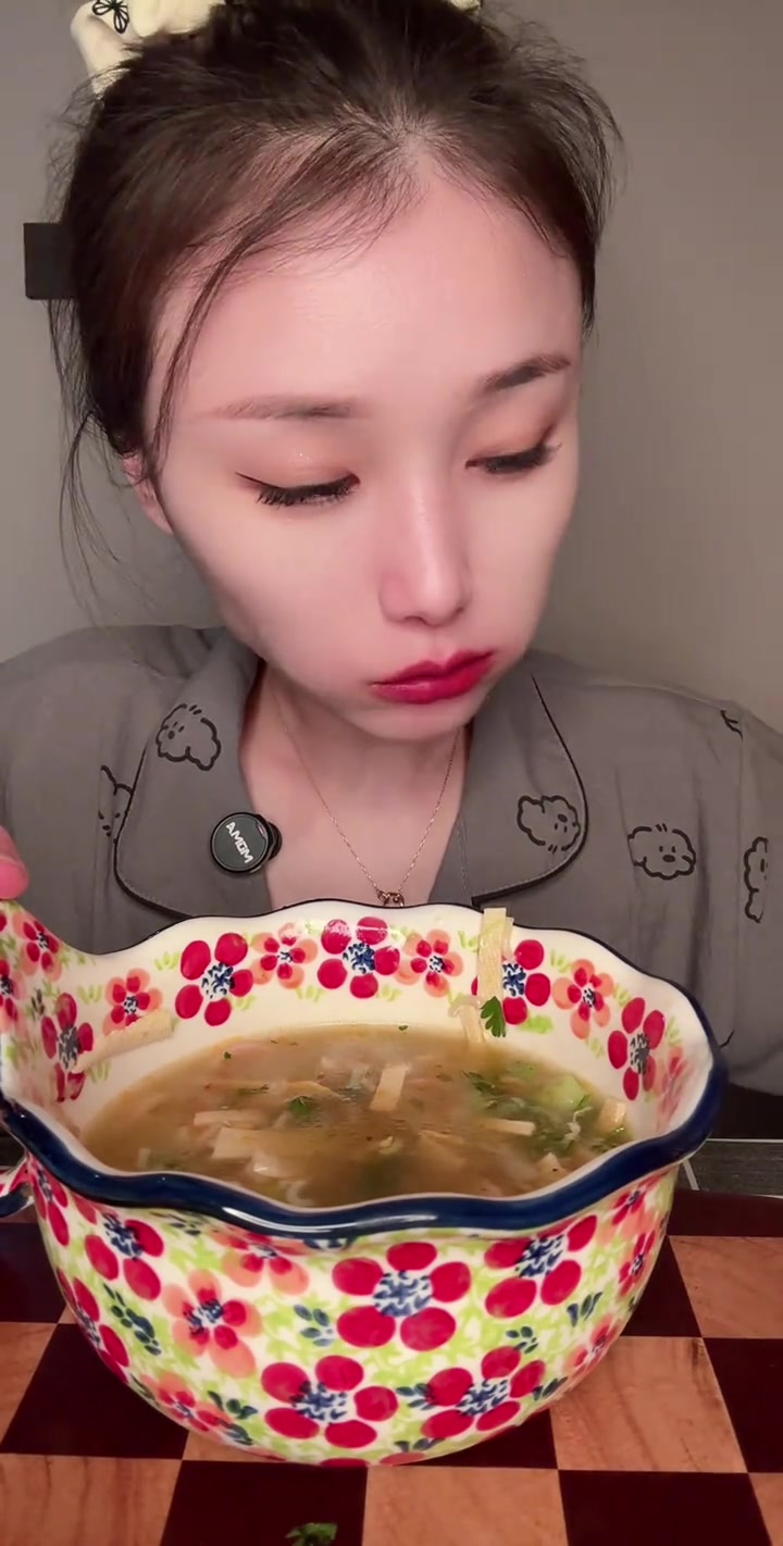 在家能吃上正宗南京灌汤包,皮薄馅大爆汁香!