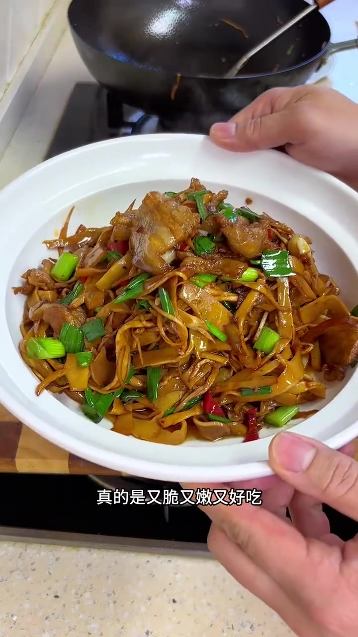 带你们看江苏小镇一家五口晚餐家常菜