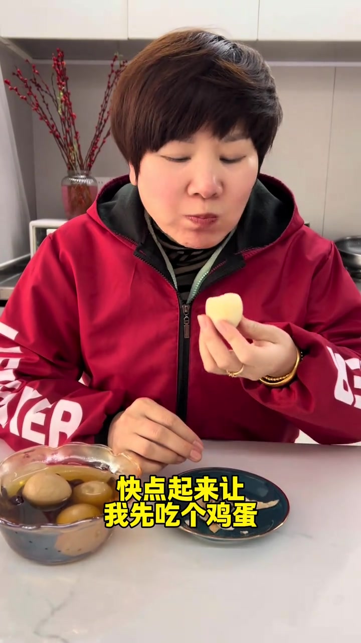 三月三是吃荠菜花煮鸡蛋的日子