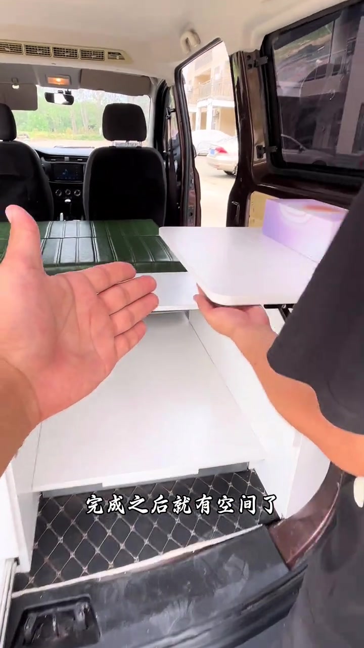 长安欧诺s五座车改装移动茶室，还要满足睡觉？