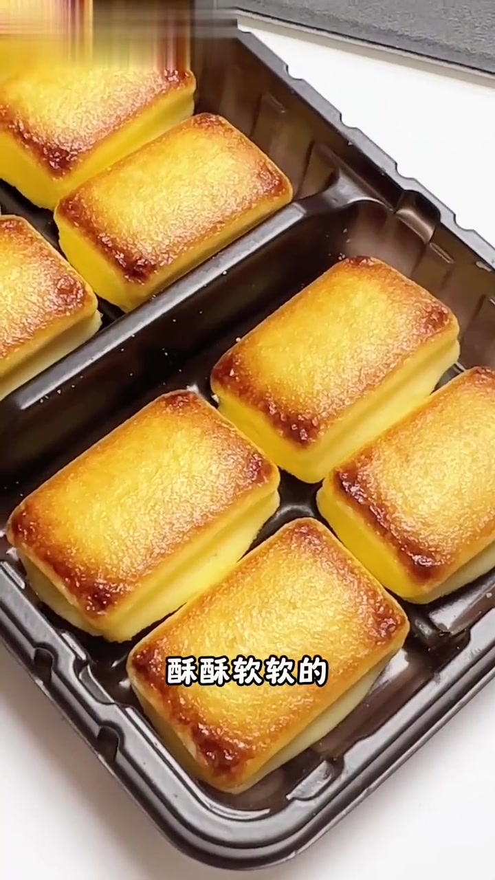 韩国vlog：土豆脊骨汤、日本熊猫蛋糕、辣炒猪肉盖饭