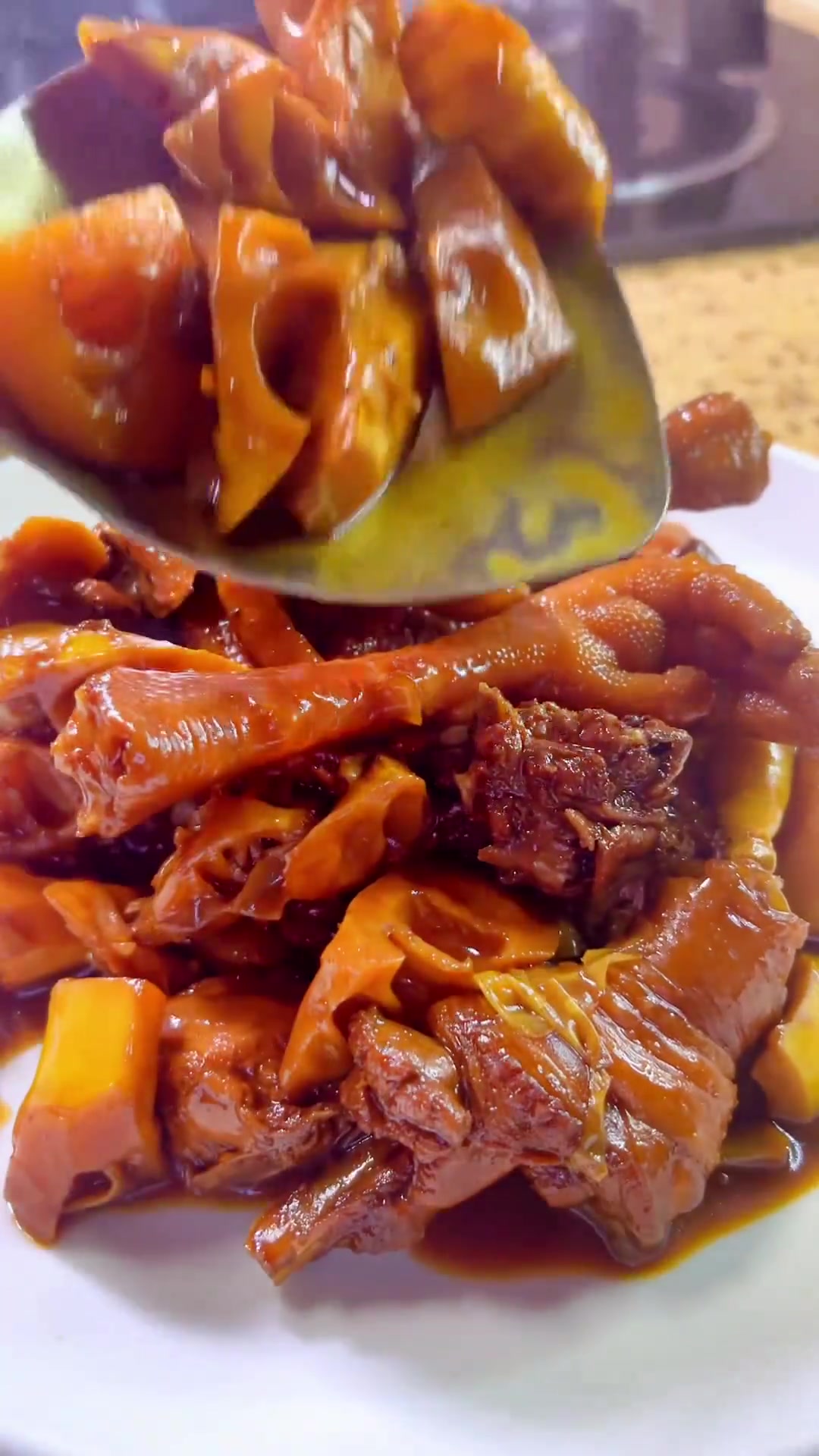 春天的下饭菜:竹笋烧鸡