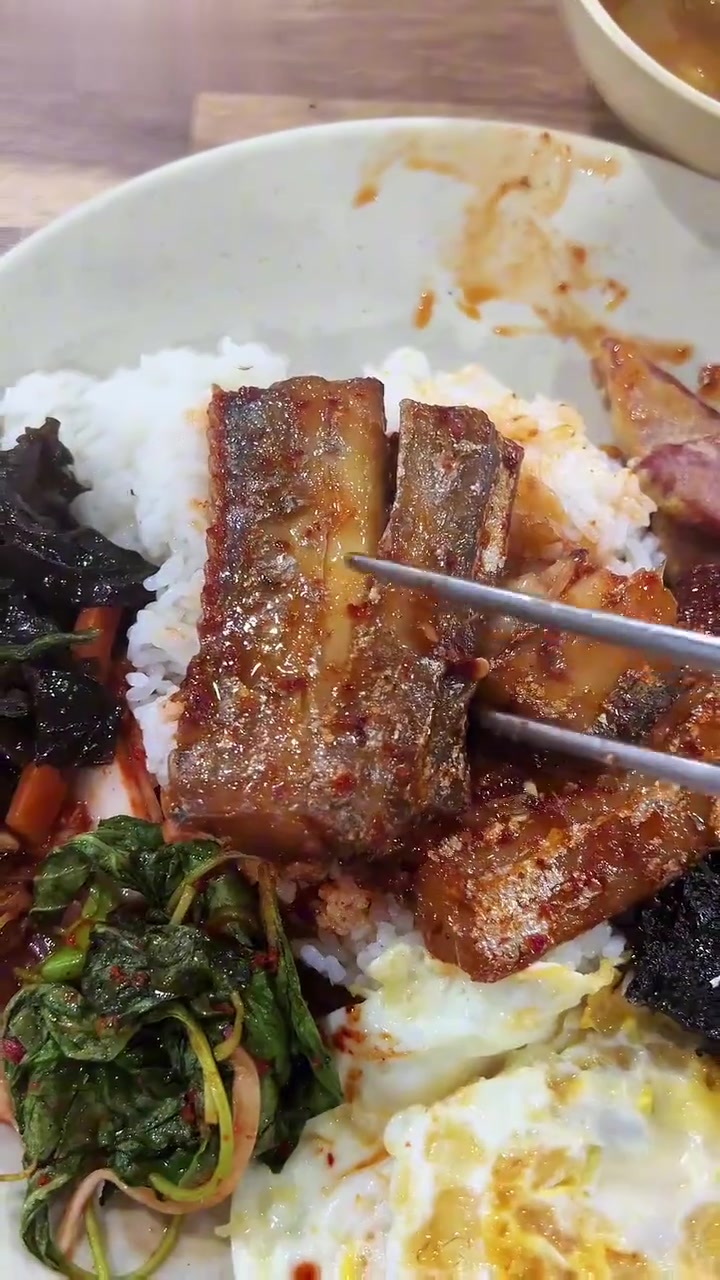 真实记录韩国工地食堂早餐