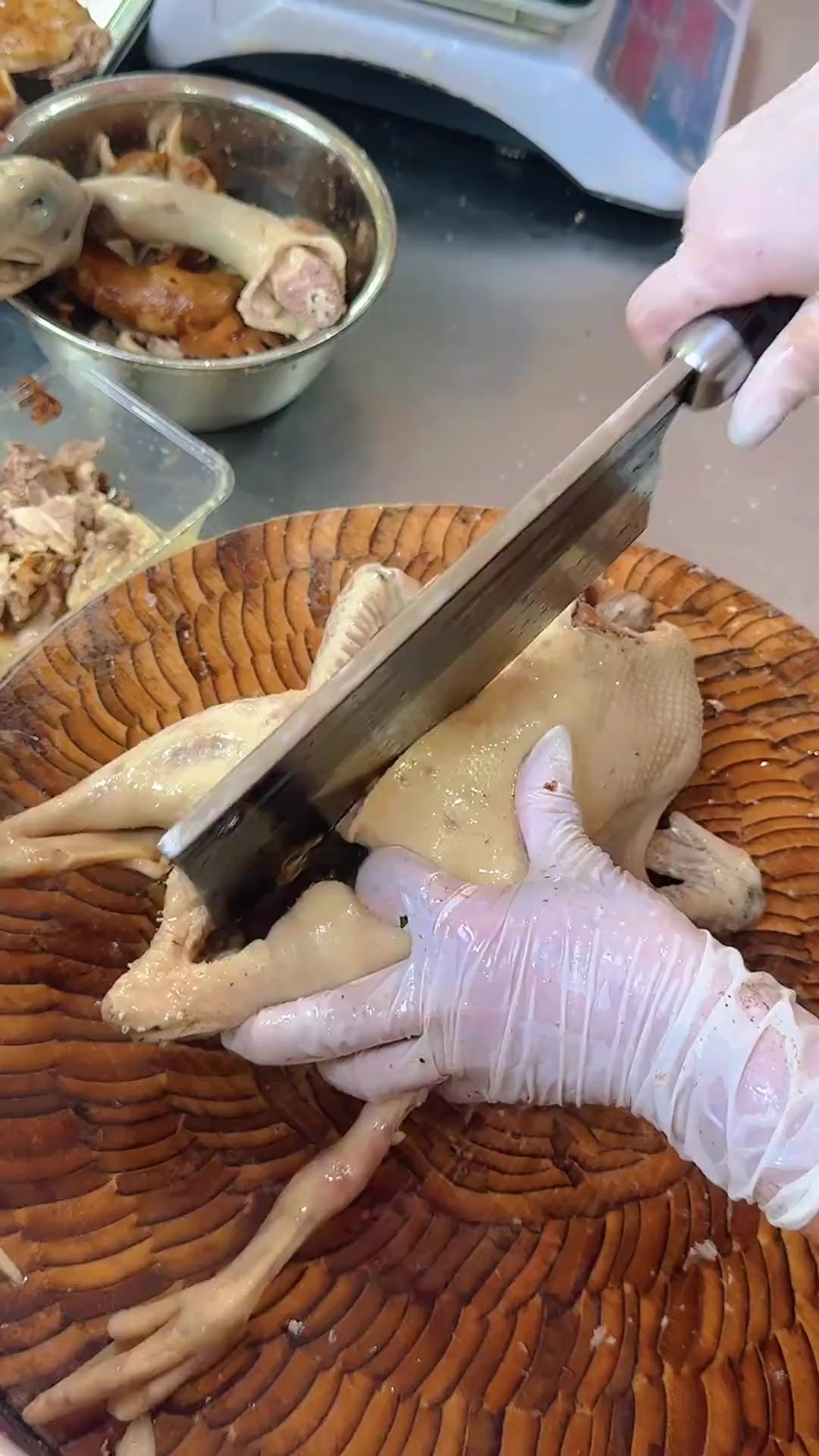 白切鸡白砍鸡不误砍柴功，还有“白切鸭”