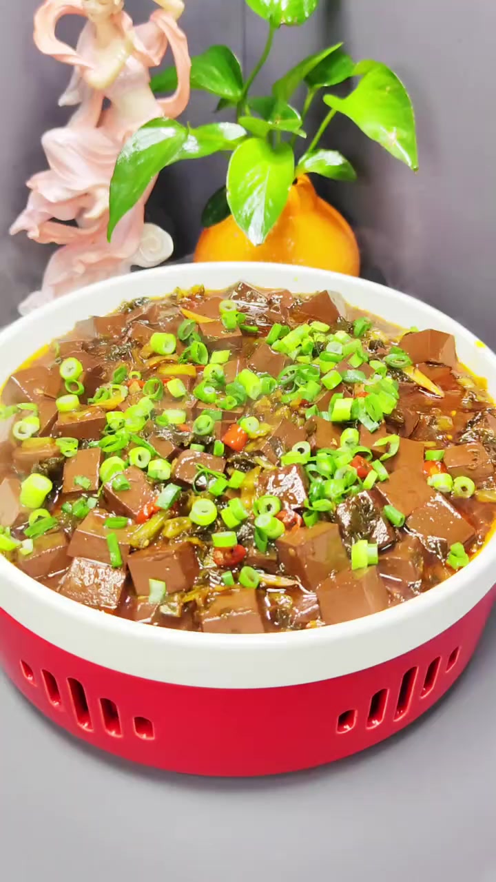 酸辣鸭血教程,开胃下饭,口感嫩滑