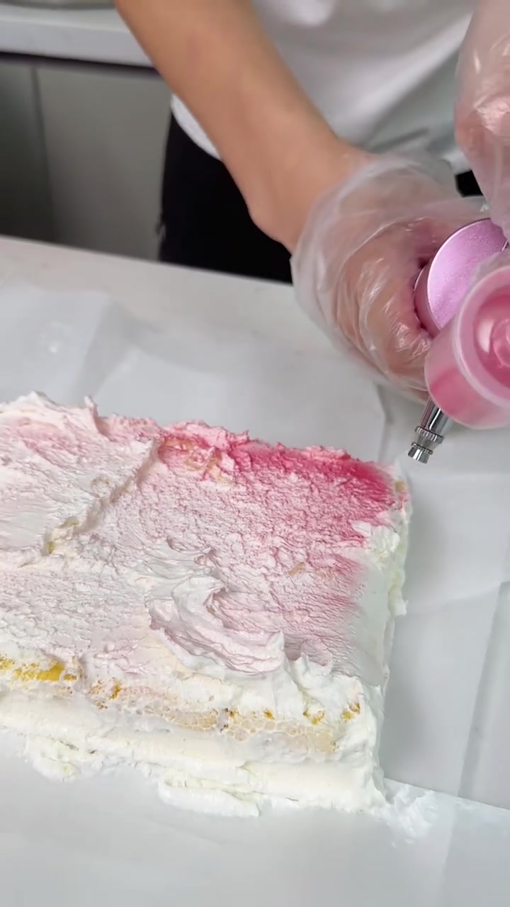 还原一下9.9的科技慕斯蛋糕