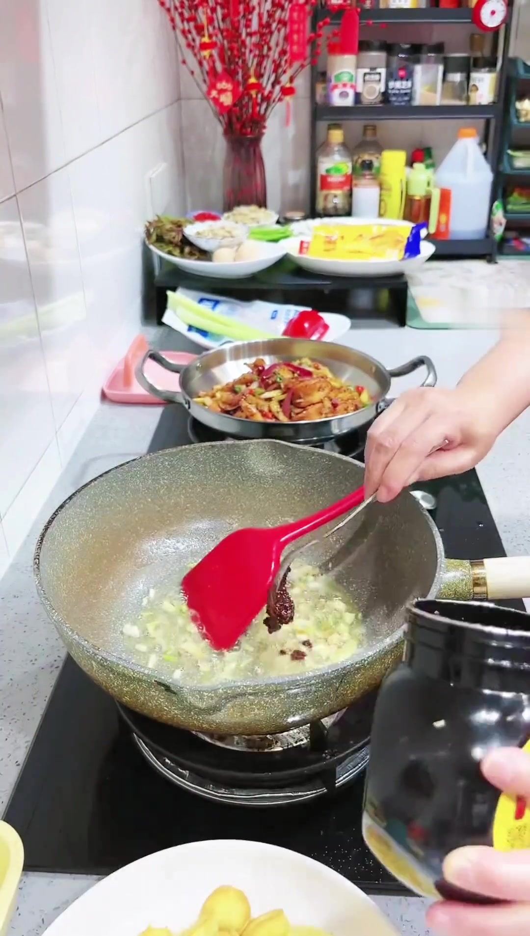 好吃又下饭的红烧鸡蛋豆腐,外焦里嫩超美味