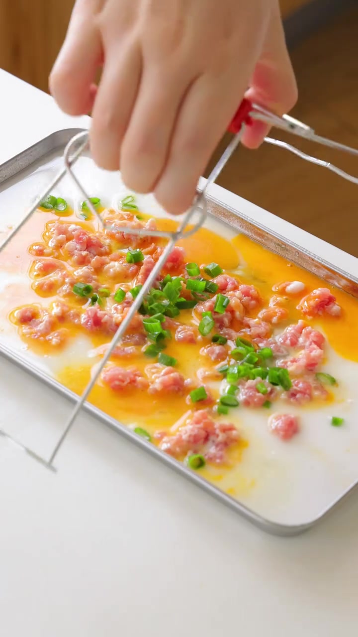 鲜香滑嫩，简单易做的肉末鸡蛋肠粉