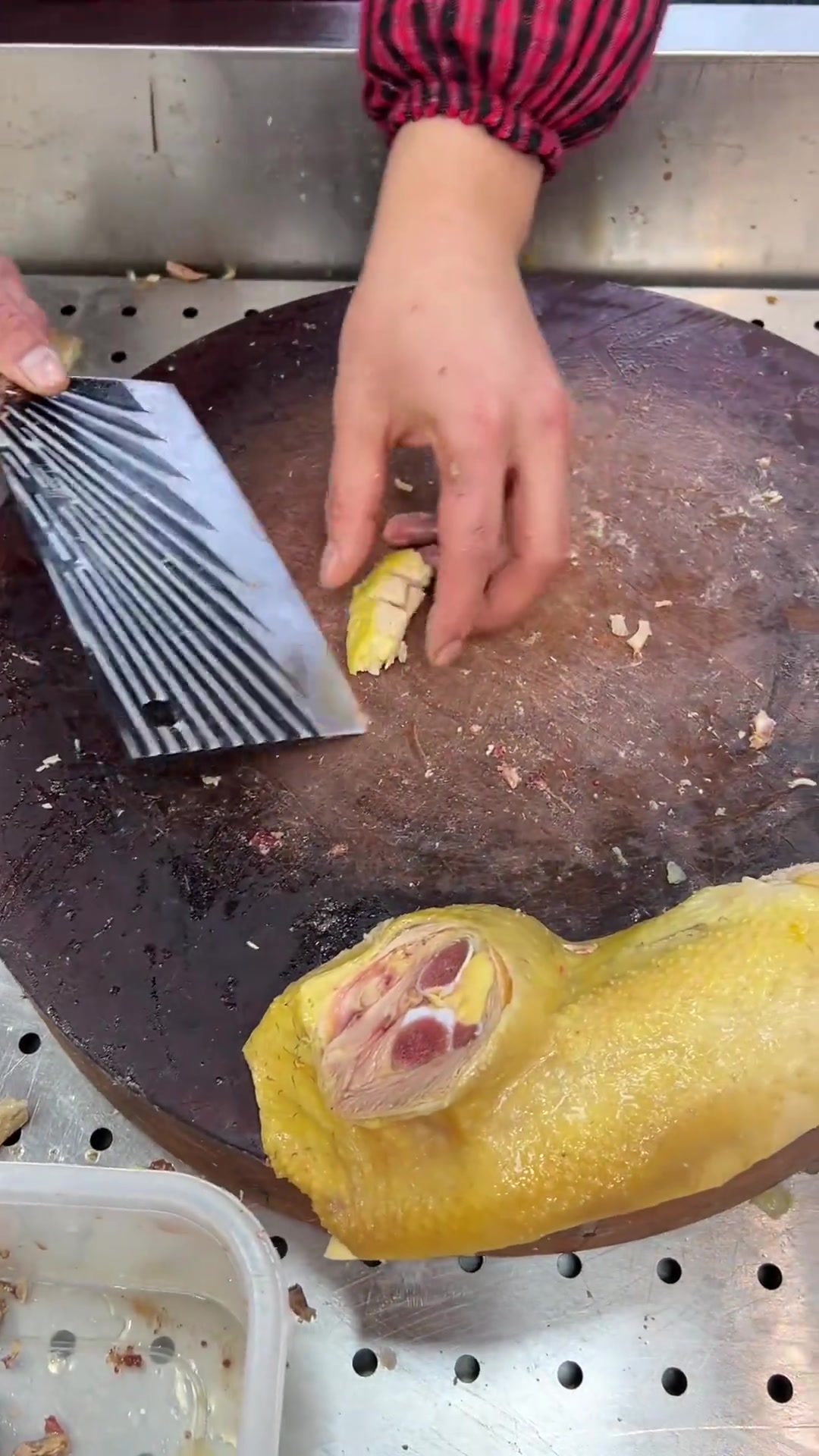 王鸡肉的方块鸡肉该怎么切？