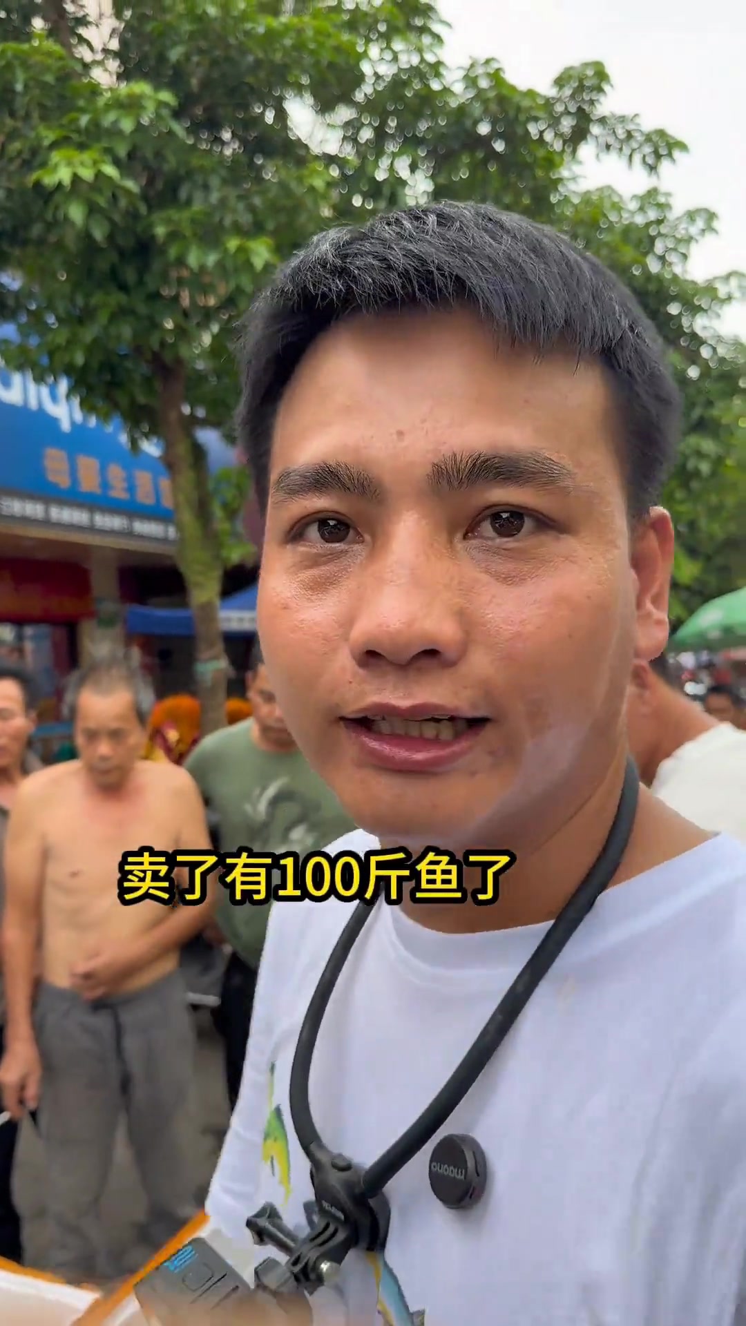 街头摆摊 挑战拉6箱500斤鱼摆摊，到底能不能卖完