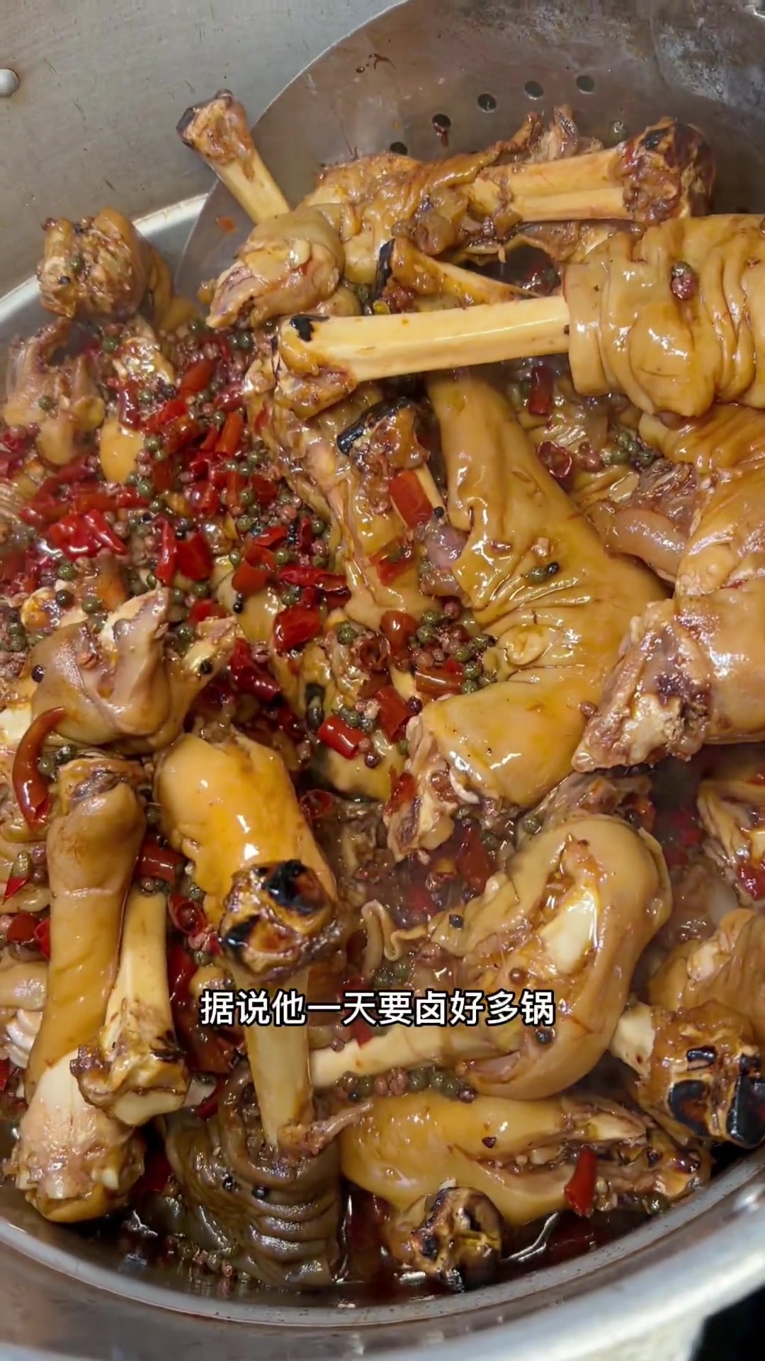 吃鲜鱼蛋的季节到了,这个泡椒鱼蛋超棒
