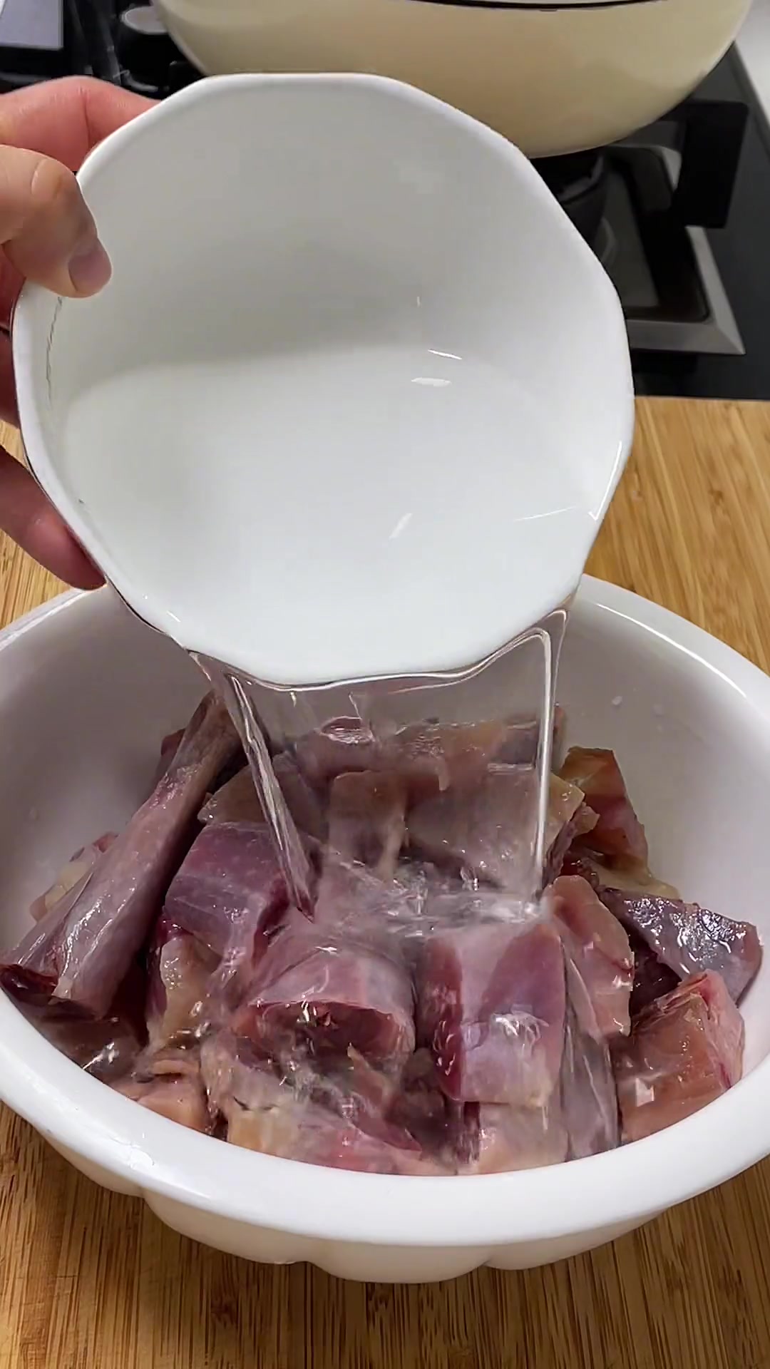 鸡肉炖藕块做法