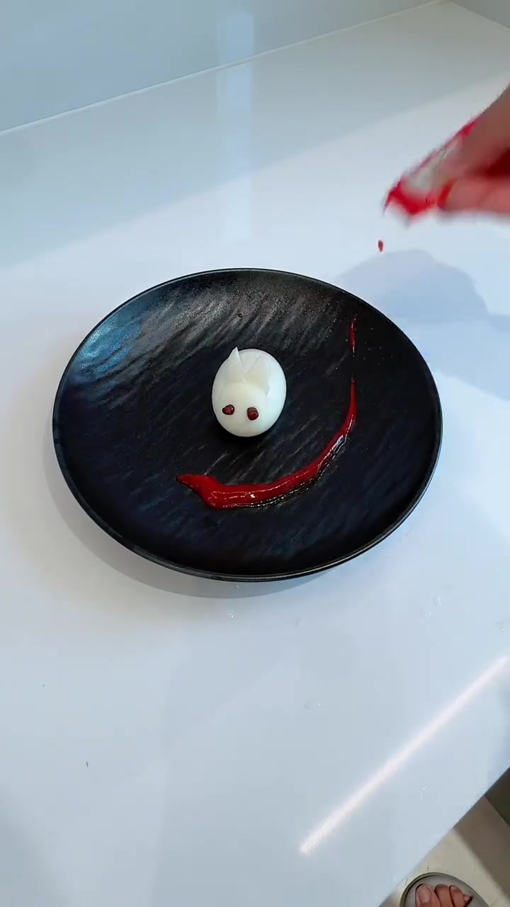 16周小孕妇早餐:红豆奶茶配南瓜蜜豆卷