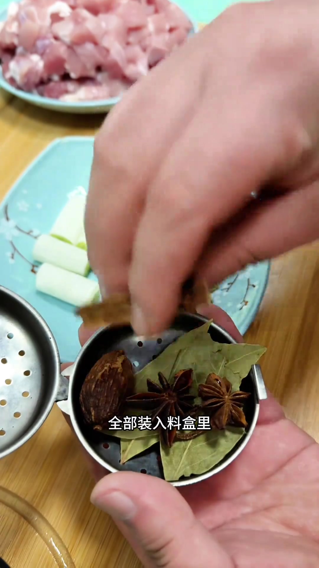 陕西肉臊子做法多，分享农家教程，夹馍拌面超棒