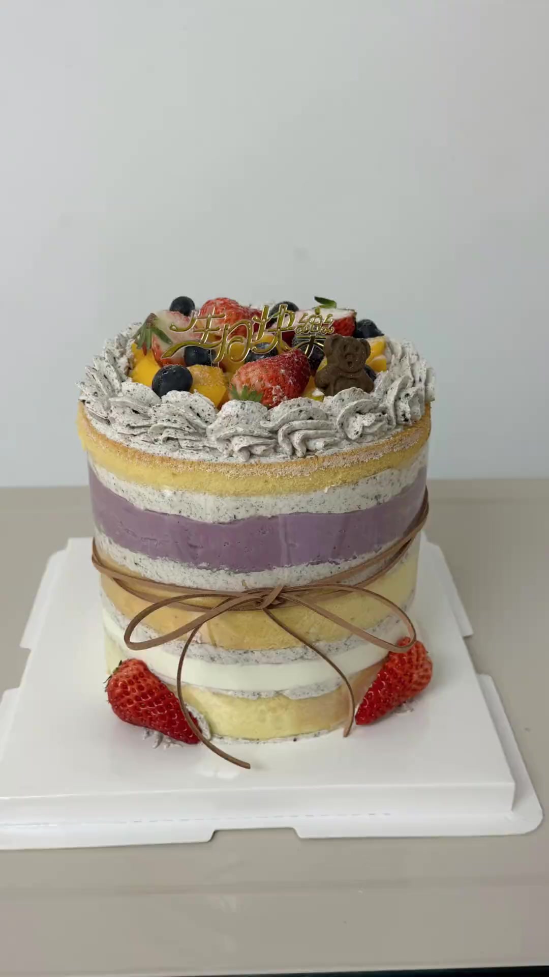 六寸奥利奥咸奶油裸蛋糕，点单高好评多