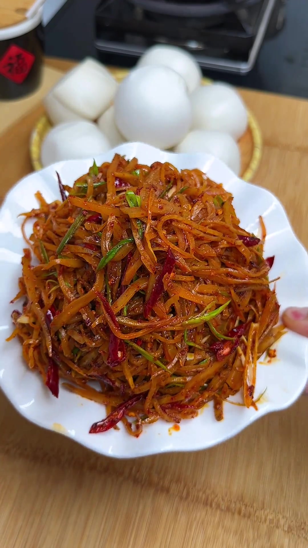 小时候常吃的油泼大头咸菜,配馍或稀饭超美