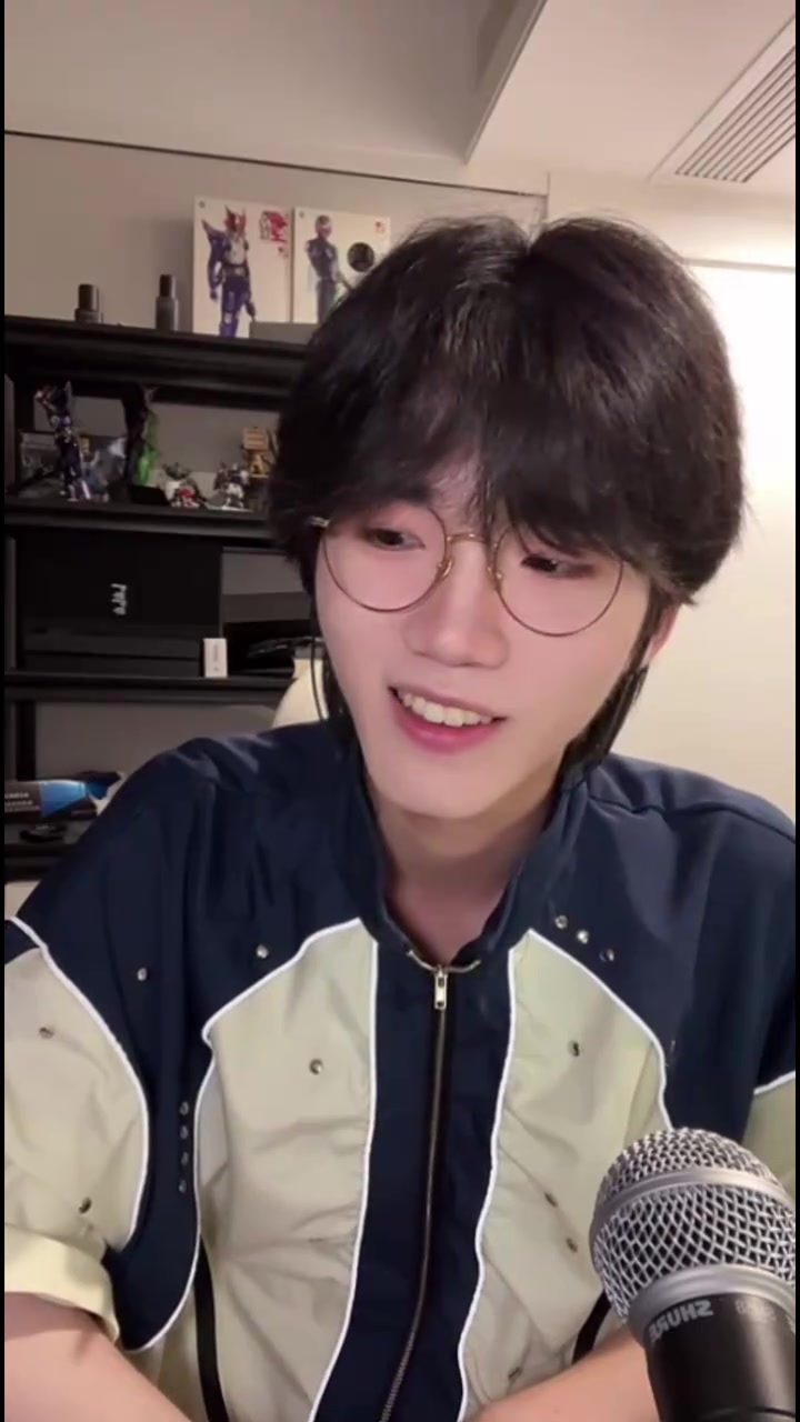 萌心：大哈鱼和JR 猜我和super也好谈恋爱了/