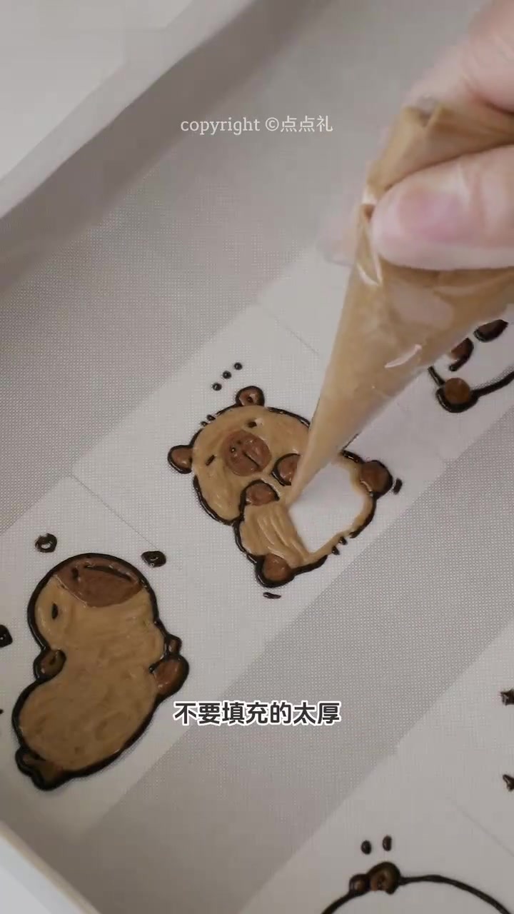 卡皮巴拉手绘蛋糕卷超详细保姆级教程