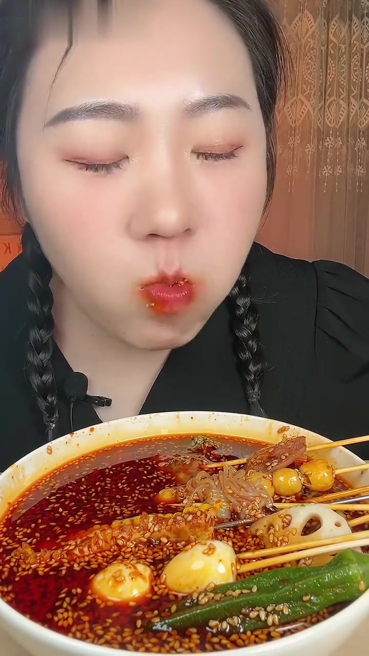 冷锅串串与钵钵鸡