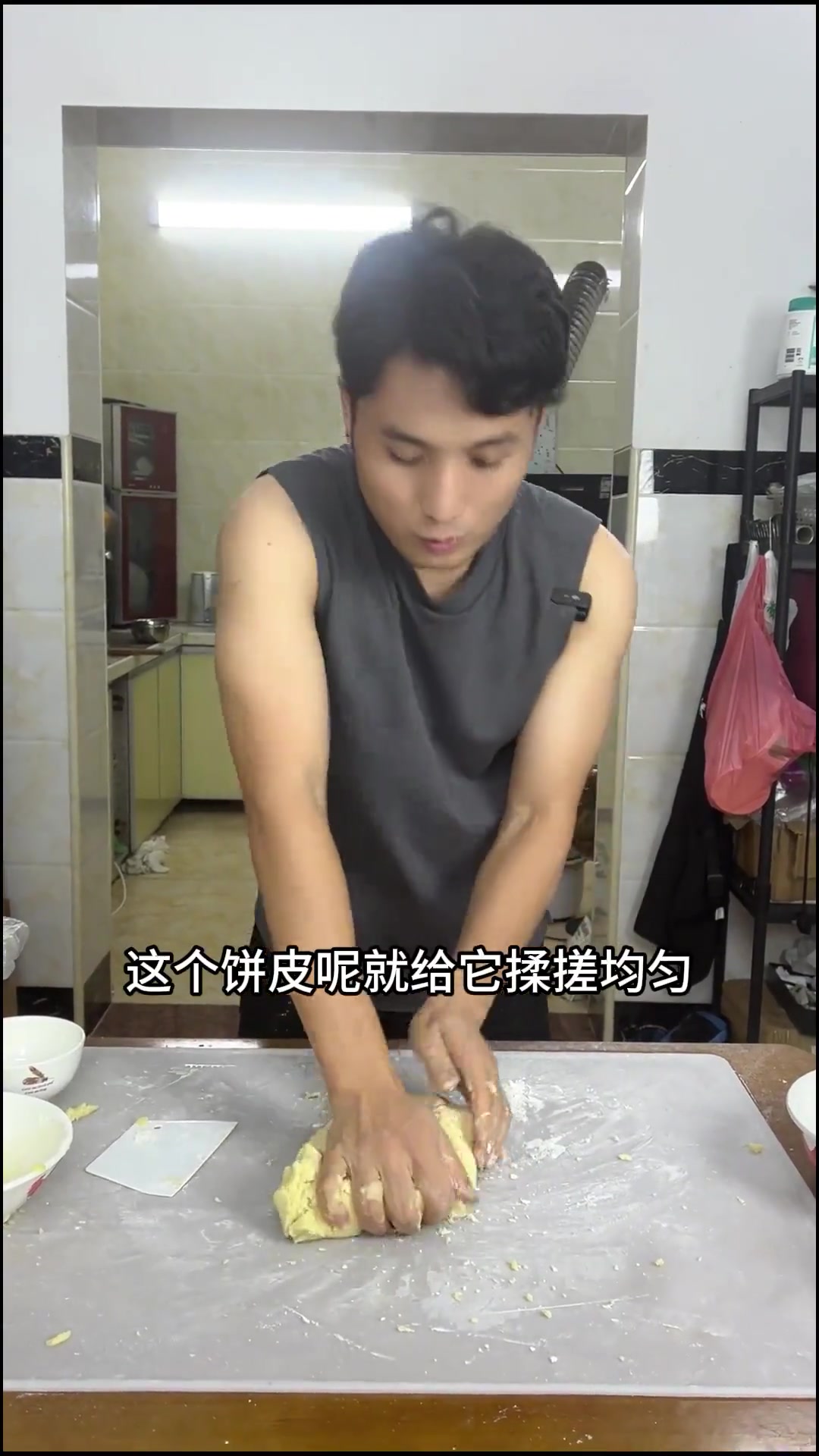 第一次手工制作斑斓月饼,还挺成功