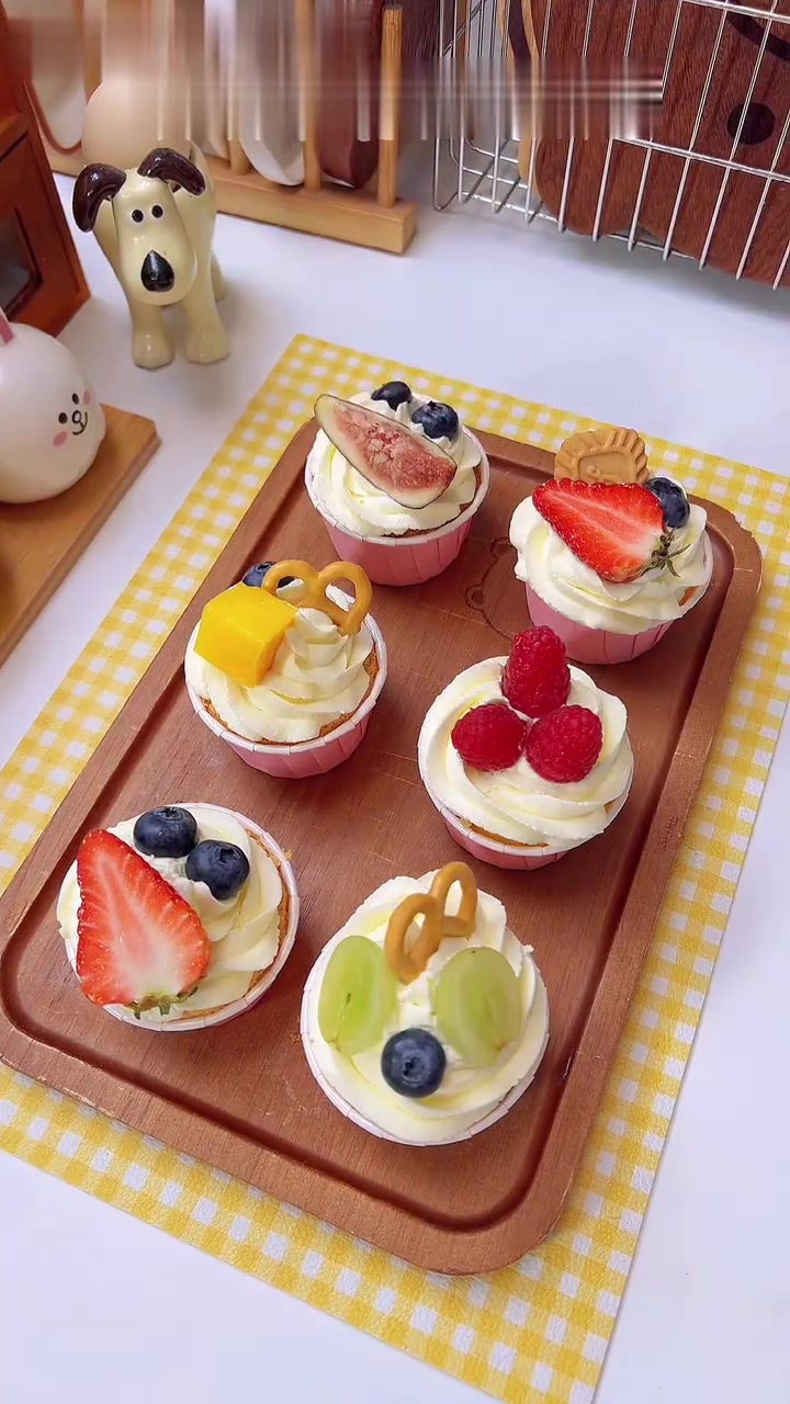 两兄妹生日聚会,达菲熊主题甜品台超欢乐