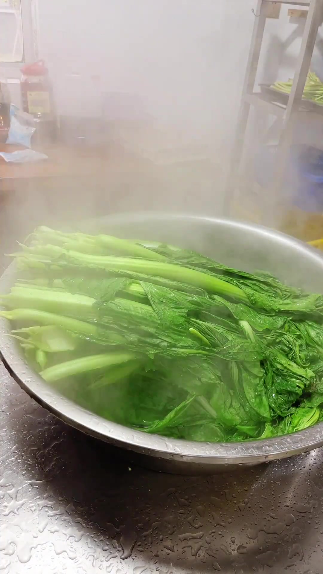 无添加腌制酸菜，又脆又开胃