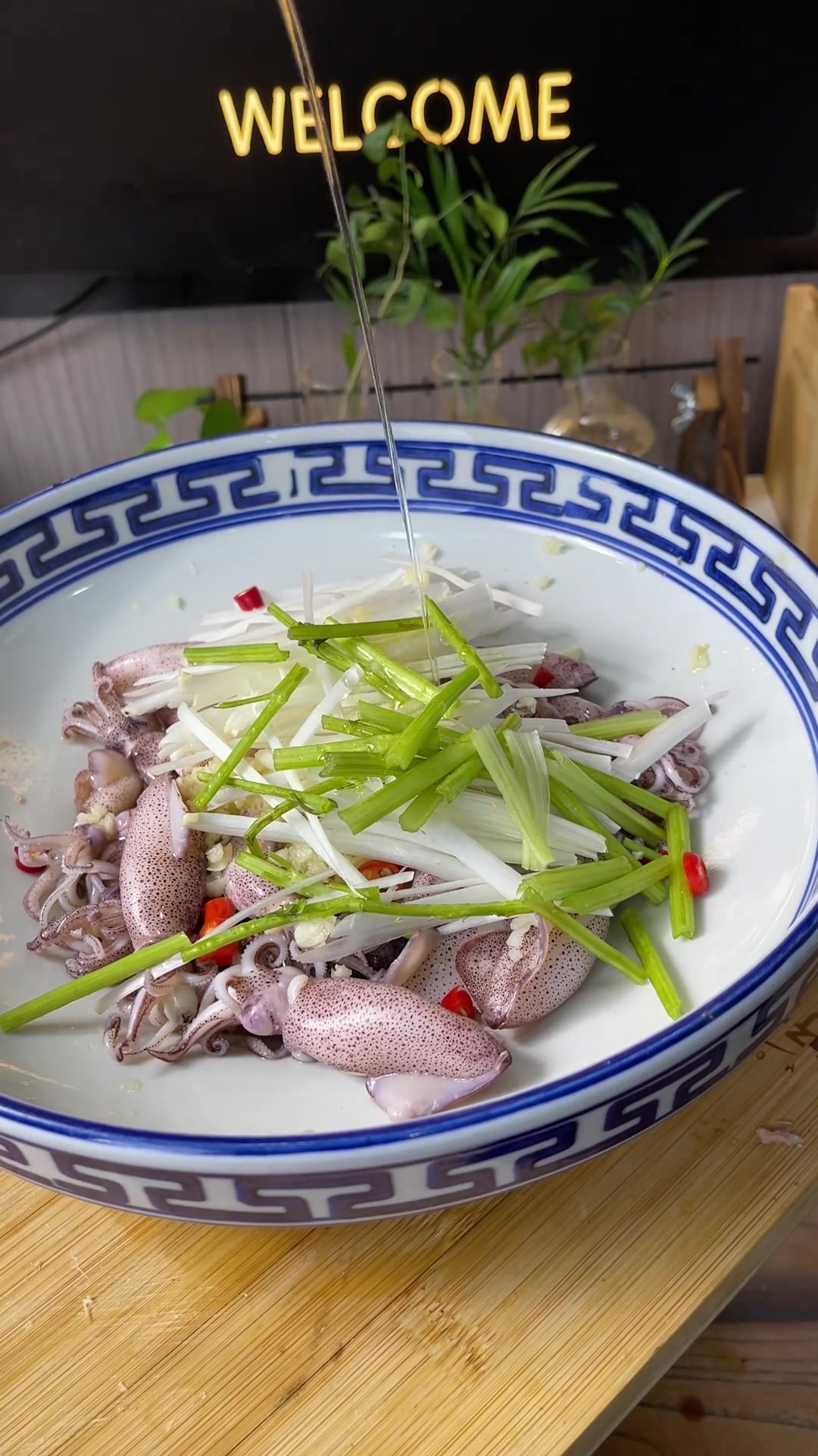 温拌海兔教程好吃到爆的夏日凉拌菜秘籍