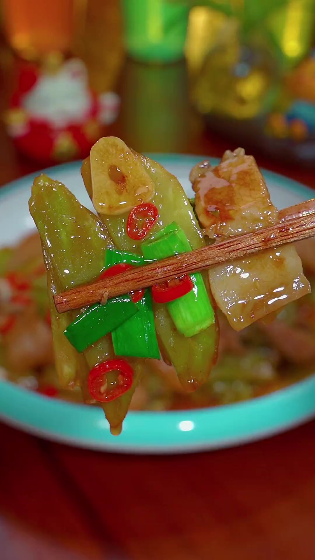 学会莴笋炒肉,米饭能多吃三大碗!