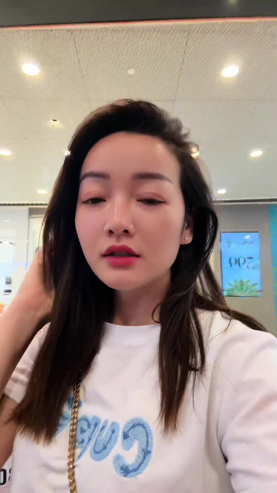 老头生日，爸妈来吃饭，我带女儿买菜买蛋糕花600贵吗？