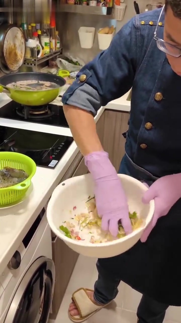 泰式火焰烤大头虾