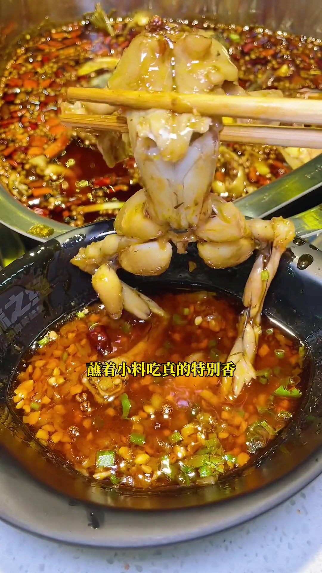 美蛙鱼头火锅,牛蛙超大个