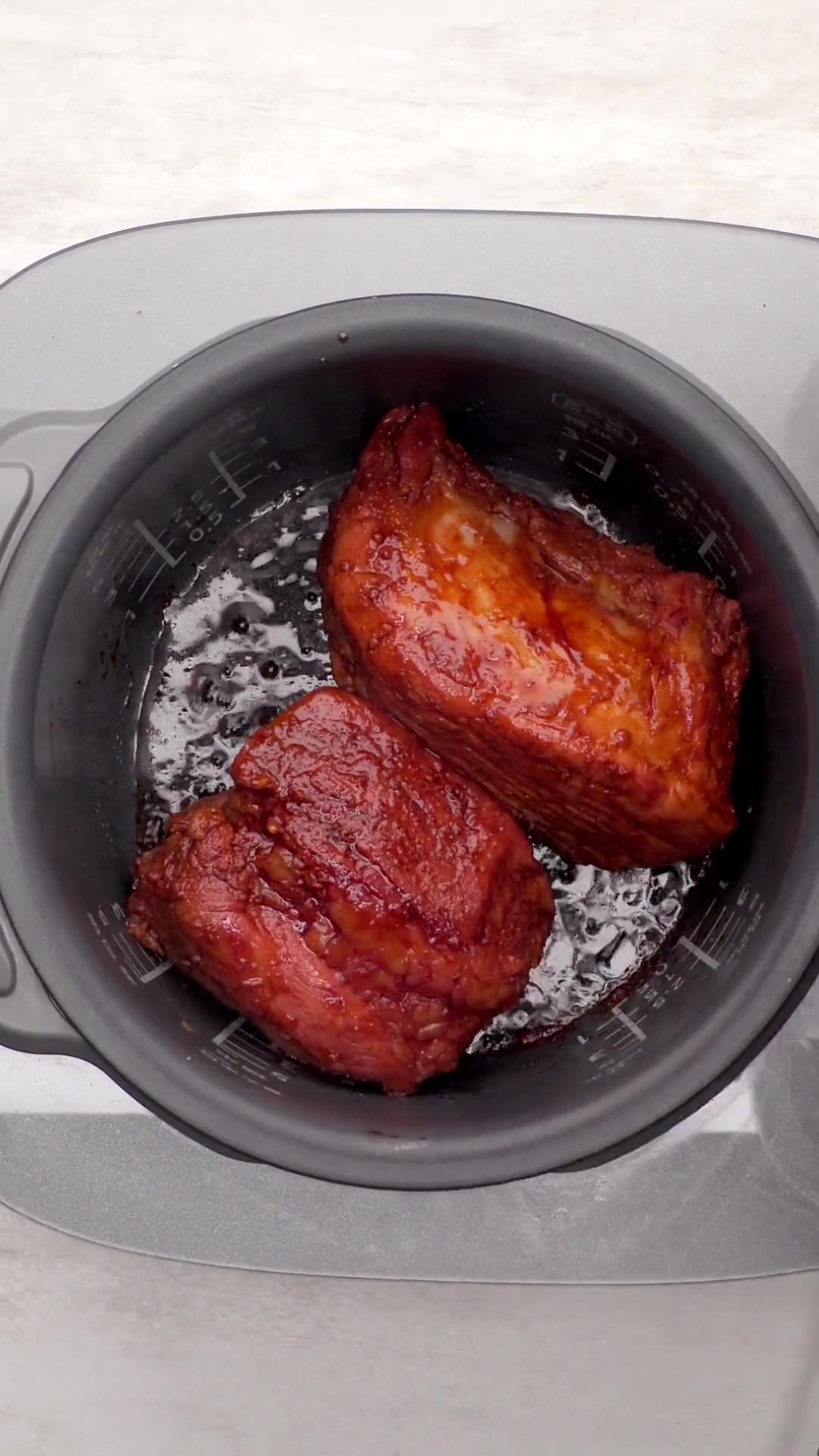 中秋家宴菜谱：粤菜经典电饭煲蛋黄叉烧，超香！