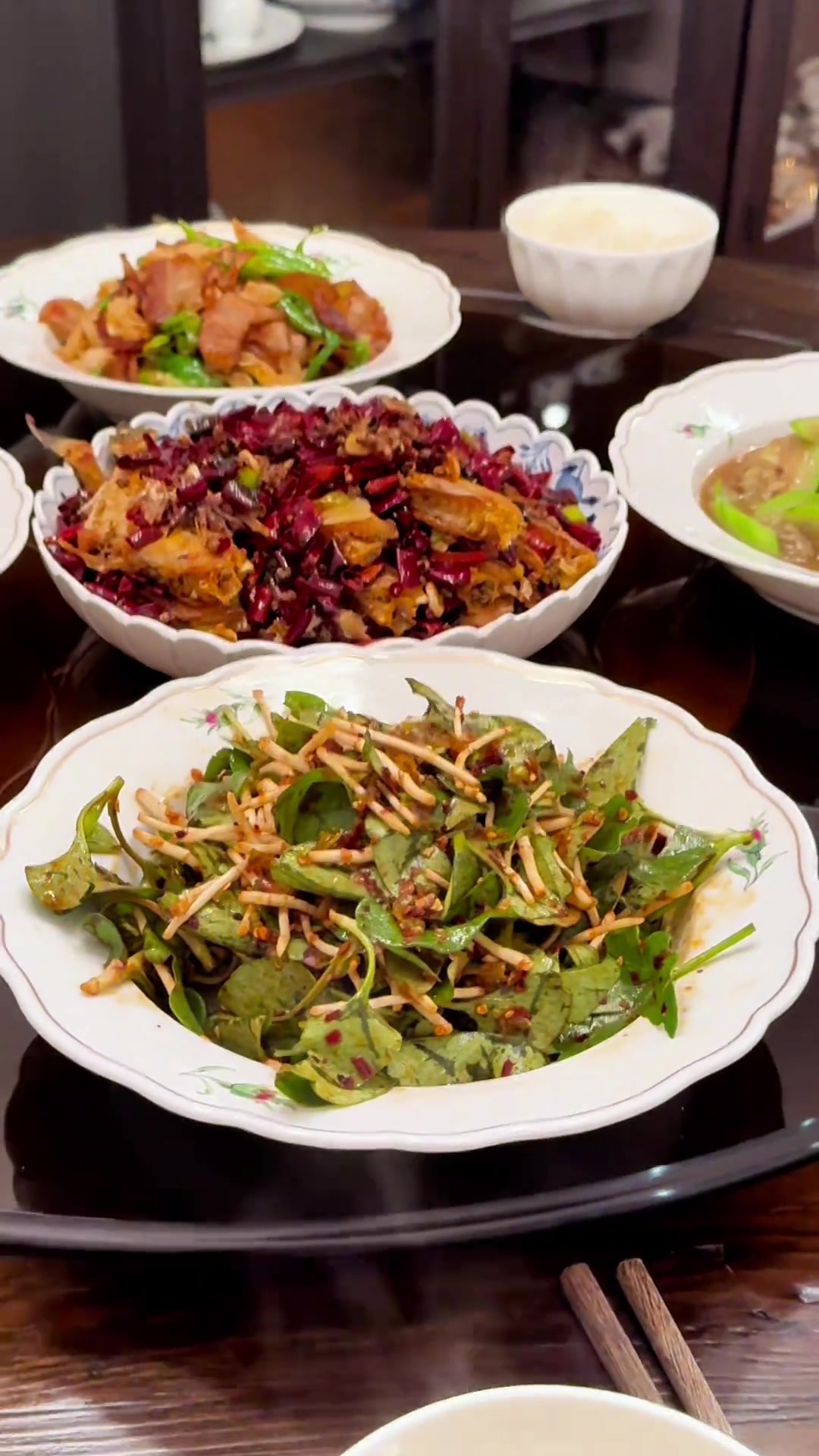 重庆人家常菜有啥,和我一样爱吃折耳根的