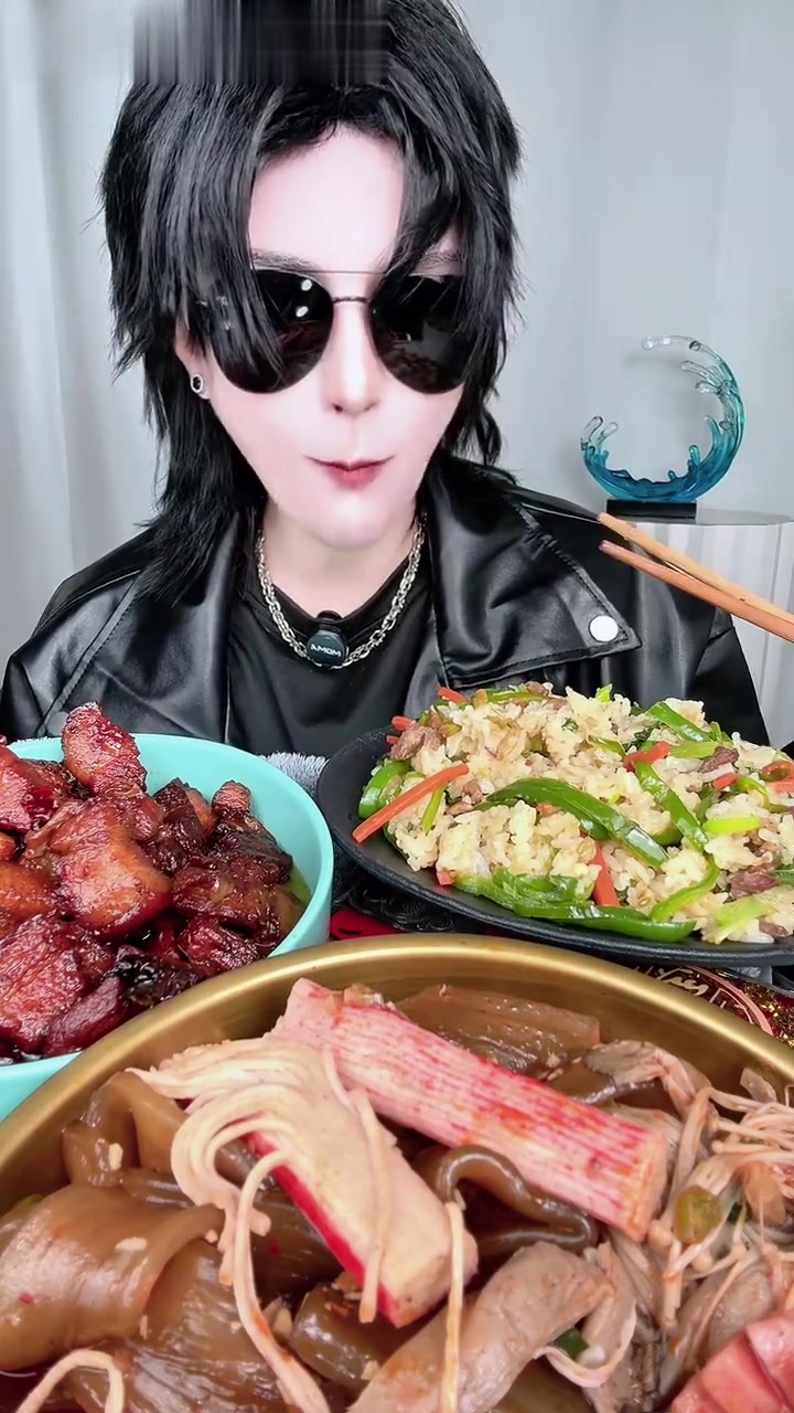 黑瞎子的青椒炒肉蛋炒饭
