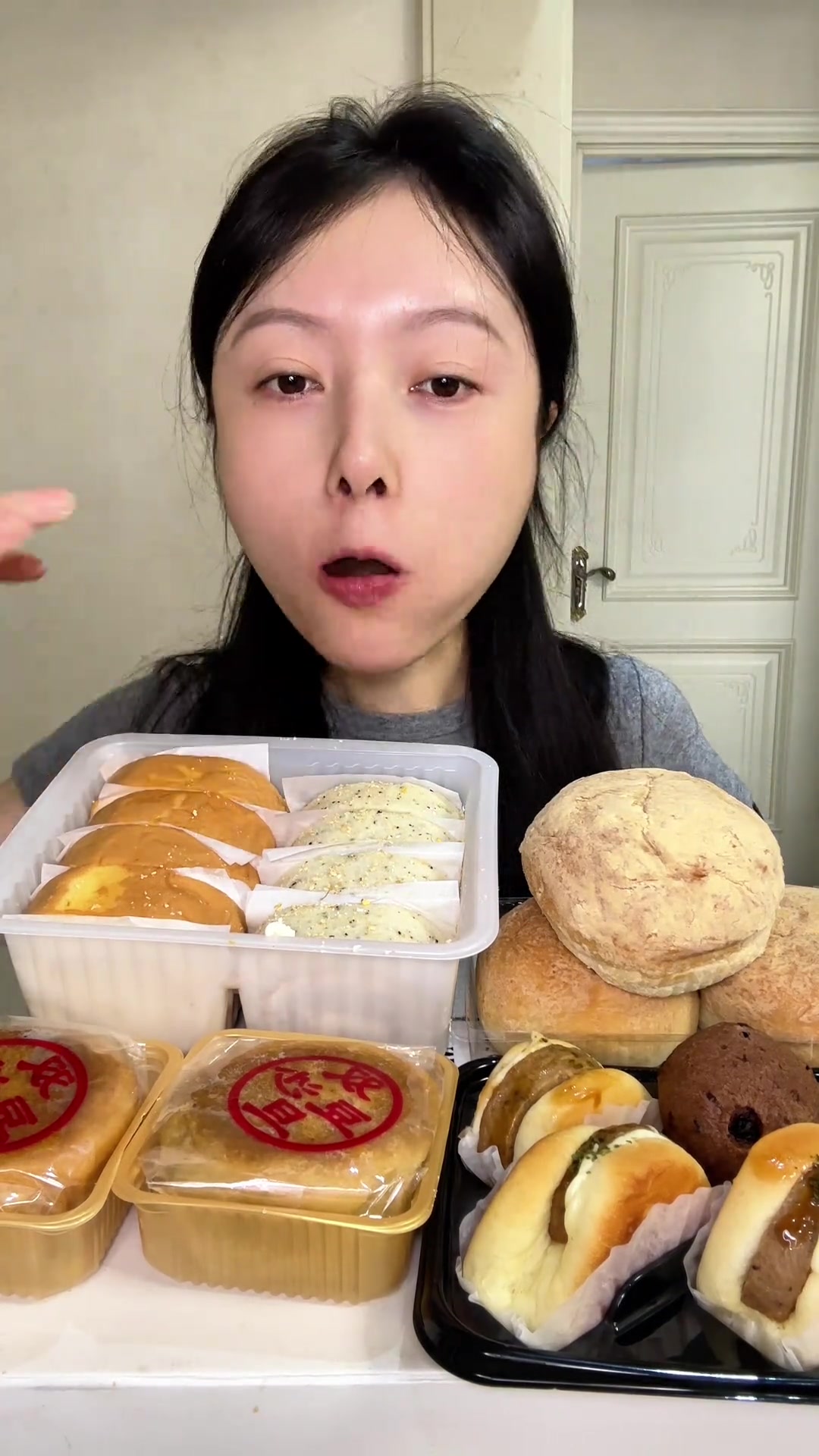 各种面包吃不停！甜品局超快乐～