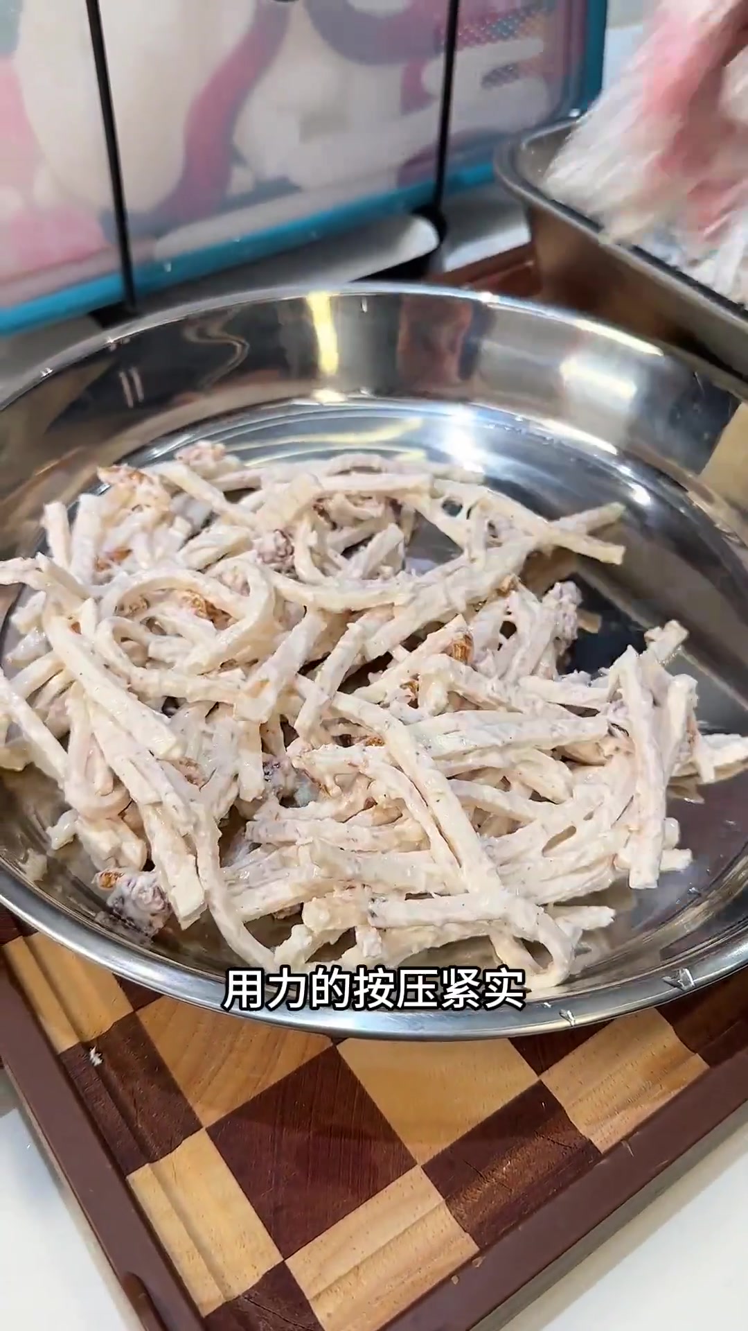 鲜香软糯的广式芋头糕,颜色还粉粉的
