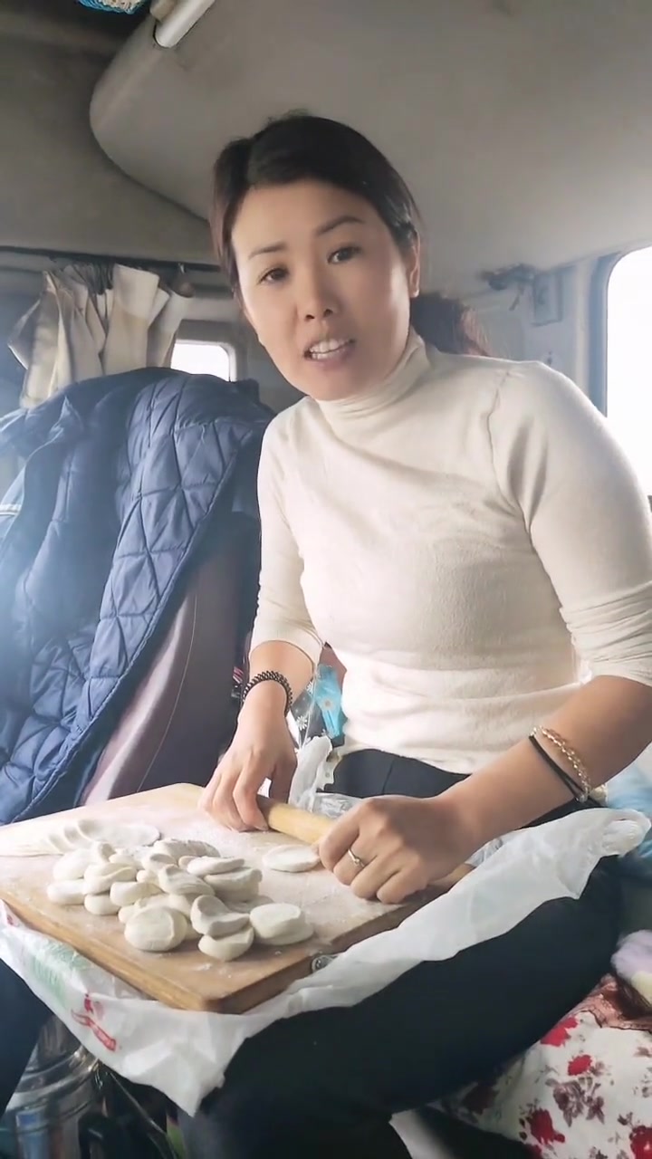 天天吃饺子,就不能换换样吗?搞笑,我们是认真的!