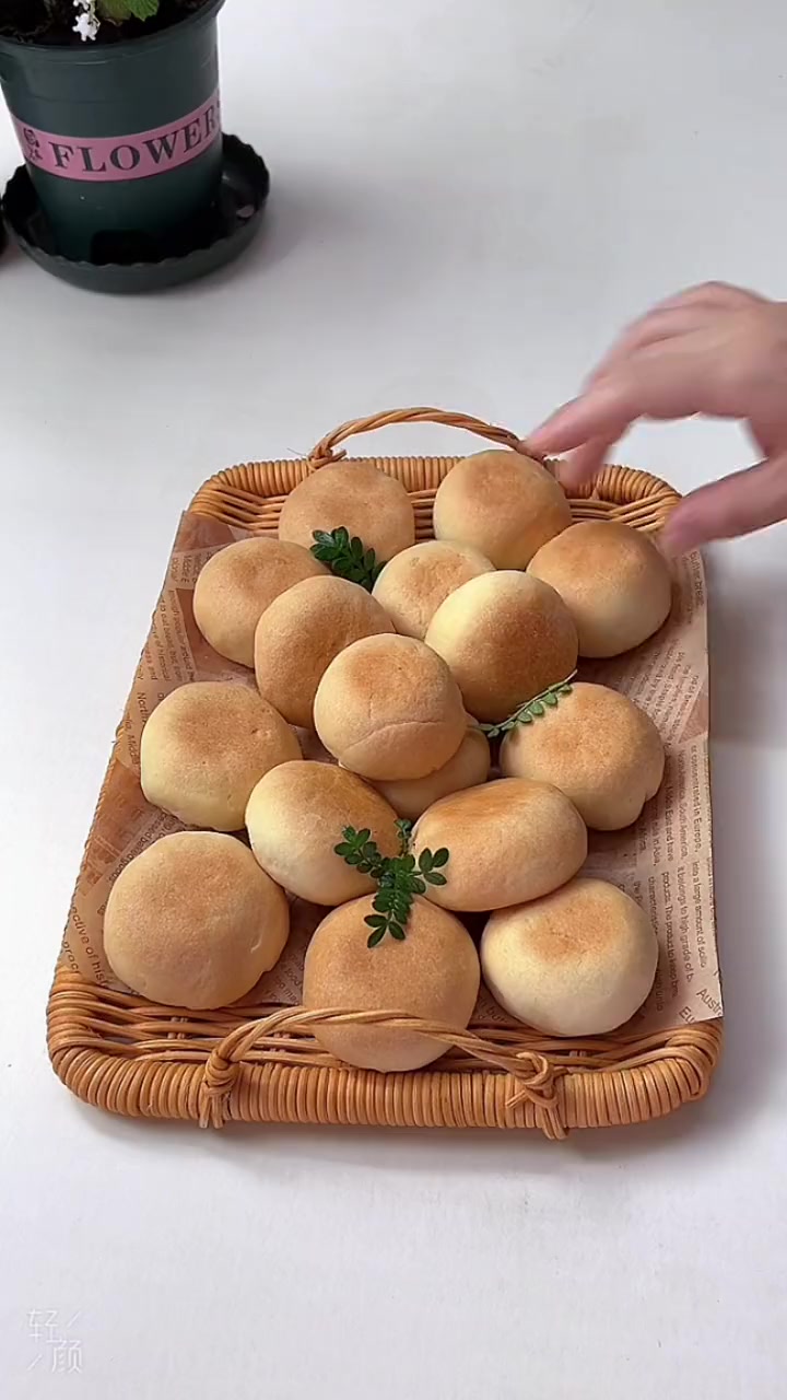 清凉软皮绿豆糕,好吃不腻,老少皆宜快来尝