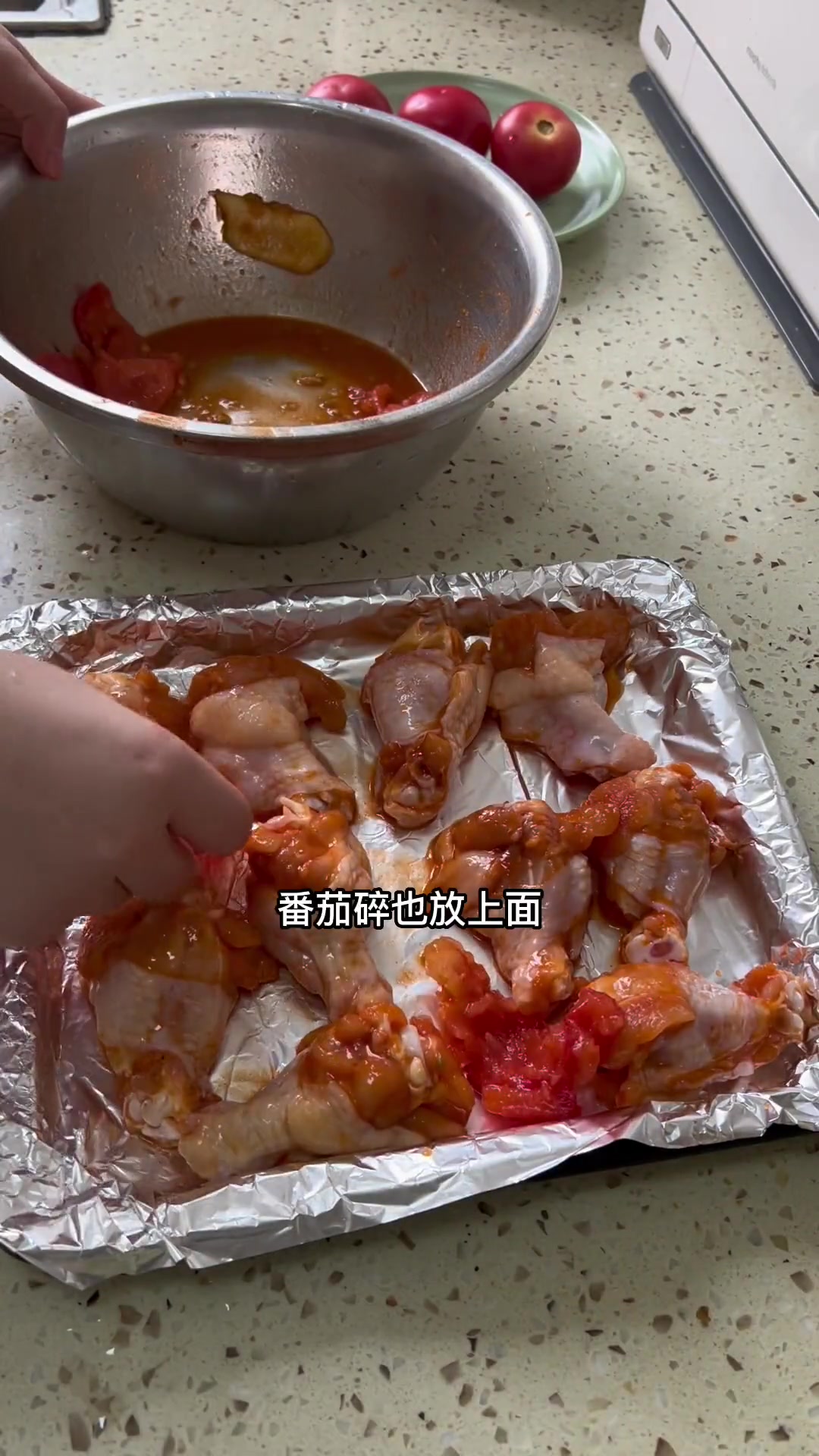 番茄烤鸡鲜嫩多汁,堪称烤鸡腿的天花板,快去做!