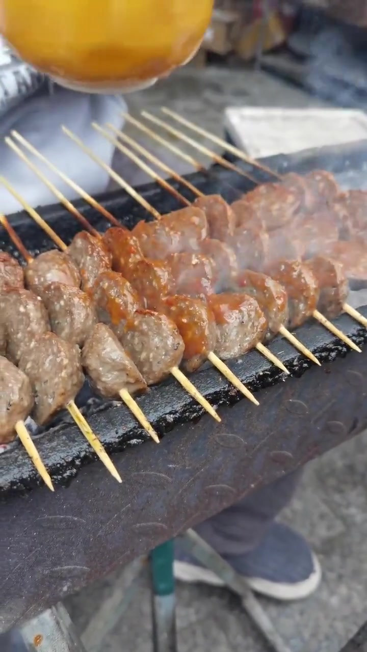 烤牛肉丸超好吃加芝士更绝快来尝尝