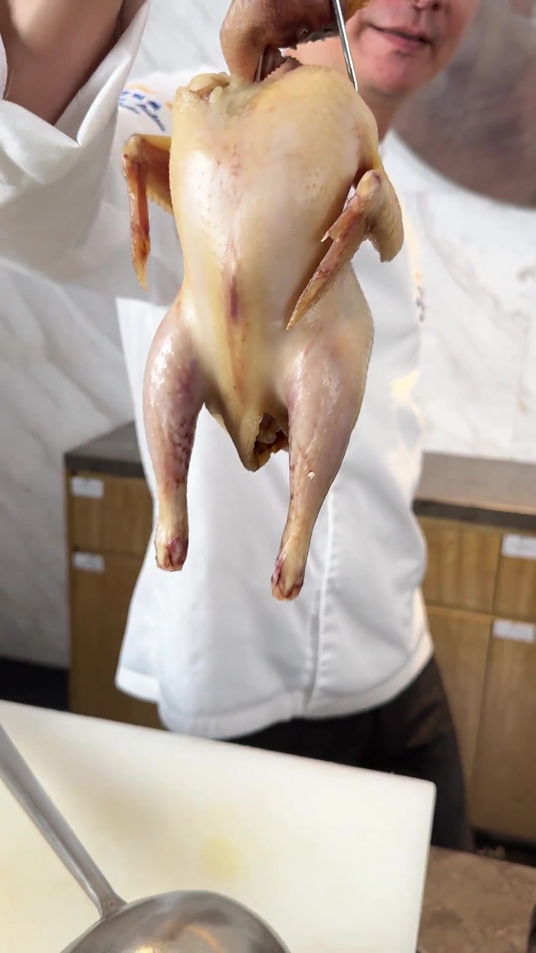 皮脆肉嫩,香港米其林指定名菜!